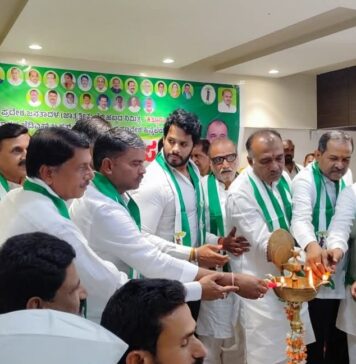 ವಿಜಯಪುರ ಜೆಡಿಎಸ್ ಪಕ್ಷದ ರಜತಮಹೋತ್ಸವದ ಪೂರ್ವಭಾವಿ ಸಭೆ