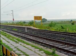 “ಮೂಲಸೌಕರ್ಯ ವಂಚಿತ ಹೊನಗನಹಳ್ಳಿ ರೈಲು ನಿಲ್ದಾಣ”ಸಂಸದರಾದ ಜಿಗಜಿಣಗಿ,ಕಾರಜೋಳ,ಸಚಿವ ಪಾಟೀಲ್ ರವರ ಪ್ರಭಾವ ಜನೋಪಯೋಗಿ ಆಗಬಹುದೆ?