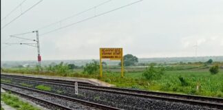 “ಮೂಲಸೌಕರ್ಯ ವಂಚಿತ ಹೊನಗನಹಳ್ಳಿ ರೈಲು ನಿಲ್ದಾಣ”ಸಂಸದರಾದ ಜಿಗಜಿಣಗಿ,ಕಾರಜೋಳ,ಸಚಿವ ಪಾಟೀಲ್ ರವರ ಪ್ರಭಾವ ಜನೋಪಯೋಗಿ ಆಗಬಹುದೆ?