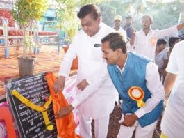 ಹೆಣ್ಣು ಮಕ್ಕಳ ಹಿರಿಯ ಪ್ರಾಥಮಿಕ ಶಾಲೆಯಲ್ಲಿ ಶೌಚಾಲಯ ಸೌಲಭ್ಯ ಒದಗಿಸಲು ಉಸ್ತುವಾರಿ ಸಚಿವರಿಗೆ ಮನವಿ!!!!!