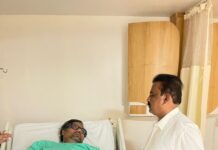 ವಿತರಕರ ಸಂಘದ ಅಧ್ಯಕ್ಷ ಶಂಭುಲಿಂಗಅವರಿಗೆ 5ಲಕ್ಷ ರೂ ನೆರವು ನೀಡಿದ ಸಿಎಂ