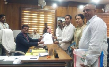 ಉಪಸಮರ ಅಕಾಡಕ್ಕಿಳಿದ ಶಾಮನೂರು ಸಮರ್ಥ.