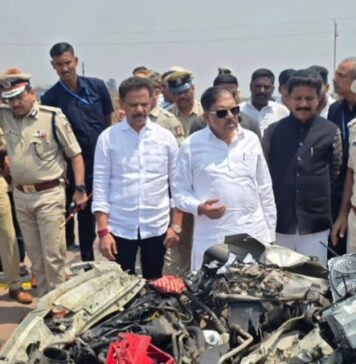 ರಸ್ತೆ ಅಪಘಾತದಲ್ಲಿ ಪೊಲೀಸ್ ಸಿಬ್ಬಂದಿಗಳಲ್ಲಿ ಮೂವರು ಮೃತಪಟ್ಟಿದ್ದು, ಇಬ್ಬರಿಗೆ ಗಂಭೀರ ಗಾಯ