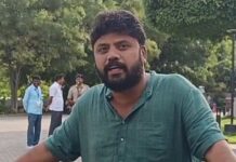 ಜೆಡಿಎಸ್ ಮತ್ತು ಬಿಜೆಪಿ ಕಾರ್ಯಕರ್ತರು ಪ್ರದೀಪ್ ಈಶ್ವರ್ ಅವರಿಗೆ ಹೊಡೆಯಲೆಂದೇ ಬಂದಿದ್ದರು ಮತ್ತು ವೇದಿಕೆ ಮೇಲಿದ್ದ ಪ್ರದೀಪ್ ಈಶ್ವರ್ ಅವರನ್ನು ಕೆಟ್ಟ ಪದಗಳಿಂದ ನಿಂದಿಸಿದ್ದರು.