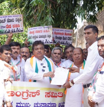 ಸಚಿವ ಎಂ.ಬಿ.ಪಾಟೀಲ್ ನೇತ್ರತ್ವದಲ್ಲಿ “ಕೇಂದ್ರ ಚುನಾವಣಾ ಆಯುಕ್ತ ಜ್ಞಾನೇಶ್ ಕುಮಾರ್ ವಜಾಗೊಳಿಸಿ ಬಂಧಿಸಲು” ಒತ್ತಾಯಿಸಿ ಪ್ರತಿಭಟನೆ