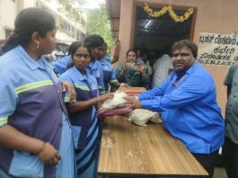 ಜಿಬಿಎ ಹೊಂಬೇಗೌಡ ವಾರ್ಡ್ ನಲ್ಲಿ ಪೌರಕಾರ್ಮಿಕರ ಹಾಗೂ ಡಾಕ್ಟರ್ ವಿಷ್ಣುವರ್ಧನ್ ಜನ್ಮದಿನಾಚರಣೆ