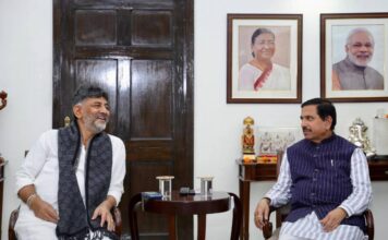 ಕಬ್ಬು ಬೆಳೆಗಾರರ ಸಮಸ್ಯೆ ಕುರಿತು ಪ್ರಹ್ಲಾದ್ ಜೋಷಿ ಜತೆ ಸಿಎಂ ಚರ್ಚೆ