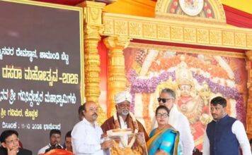 ನಾಡಿನ ಏಕತೆ, ಸೌಹಾರ್ದದ ಪ್ರತೀಕ ಮೈಸೂರು ದಸರಾ ರೈತರ ಸಮೃದ್ಧಿ, ನಾಡಿನ ಸುಭಿಕ್ಷೆಗಾಗಿ ಪ್ರಾರ್ಥನೆ: ಮುಜರಾಯಿ ಸಚಿವ ಕೆ.ಎಸ್.ಬಸವಂತಪ್ಪ