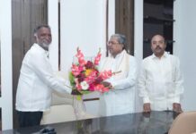 ಸಿದ್ದರಾಮಯ್ಯ ನಿವಾಸಕ್ಕೆ ಸಚಿವ ಕೆ.ಎಸ್.ಬಸವಂತಪ್ಪ ಭೇಟಿ.ನೊಂದವರ ಕಣ್ಣೀರು ಒರೆಸುವಂತೆ ಮಾಜಿ ಸಿಎಂ ಸಲಹೆ